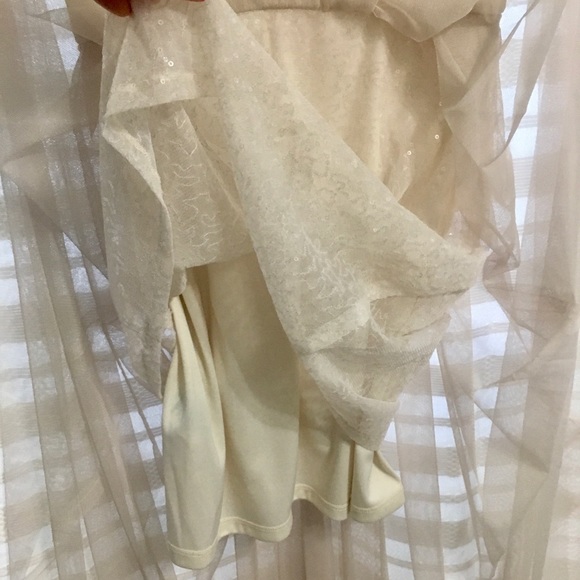 Max & Cleo Gown - Picture 11 of 13